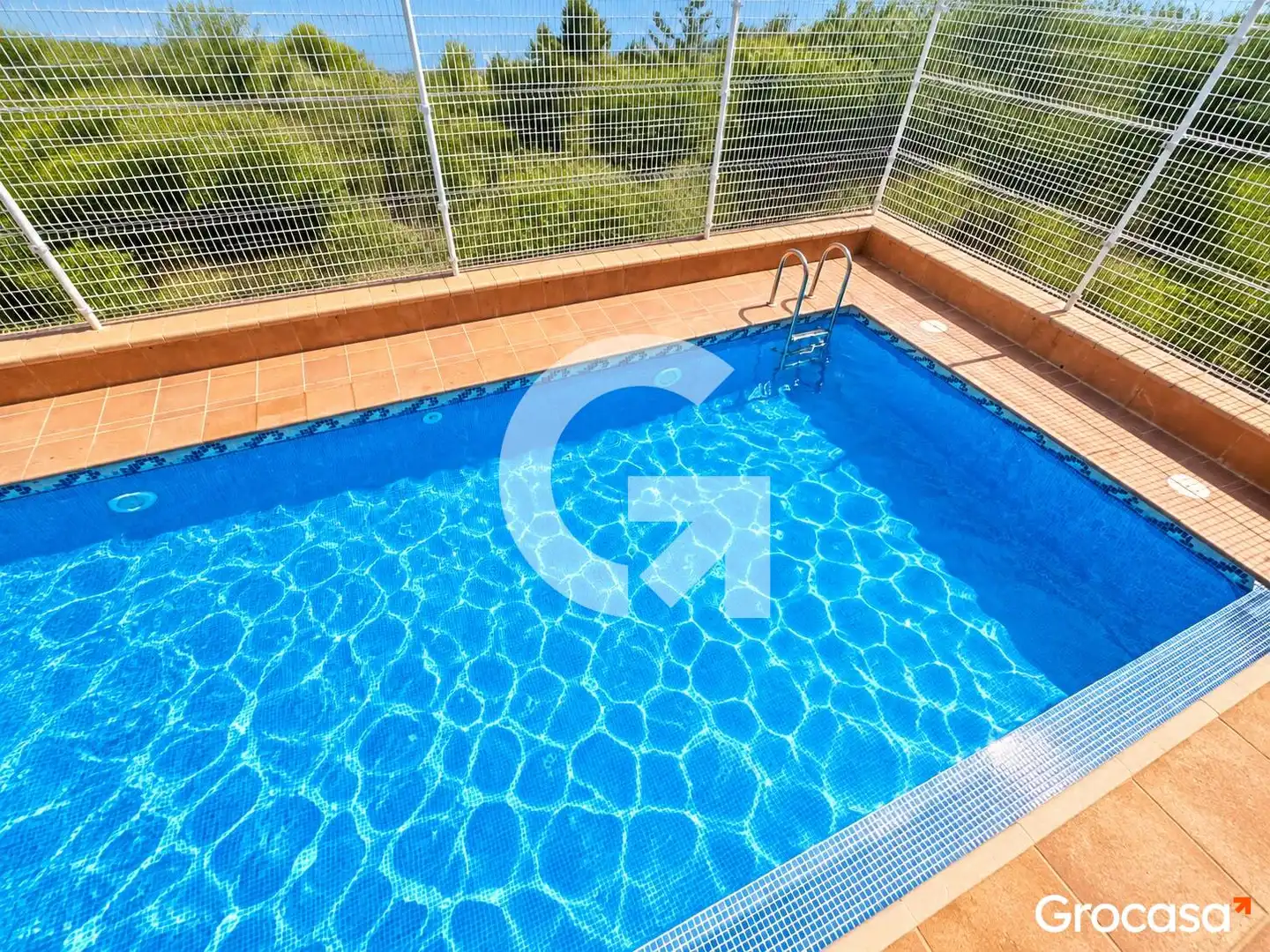 Swimming pool of Attic for sale in El Vendrell  with Air Conditioner, Heating and Terrace