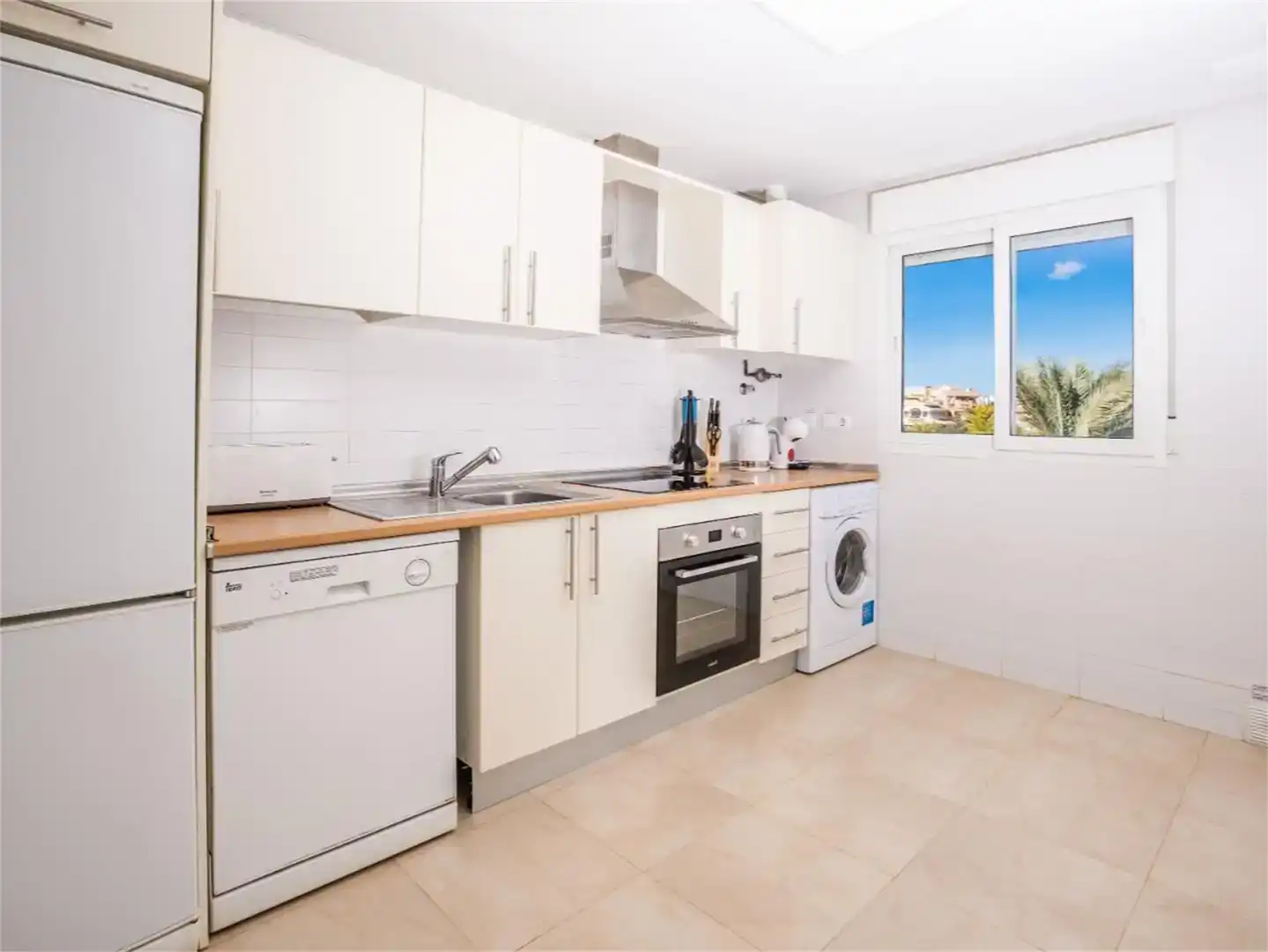 Cuina de Apartament en venda en Torre-Pacheco amb Aire condicionat, Piscina i Balcó