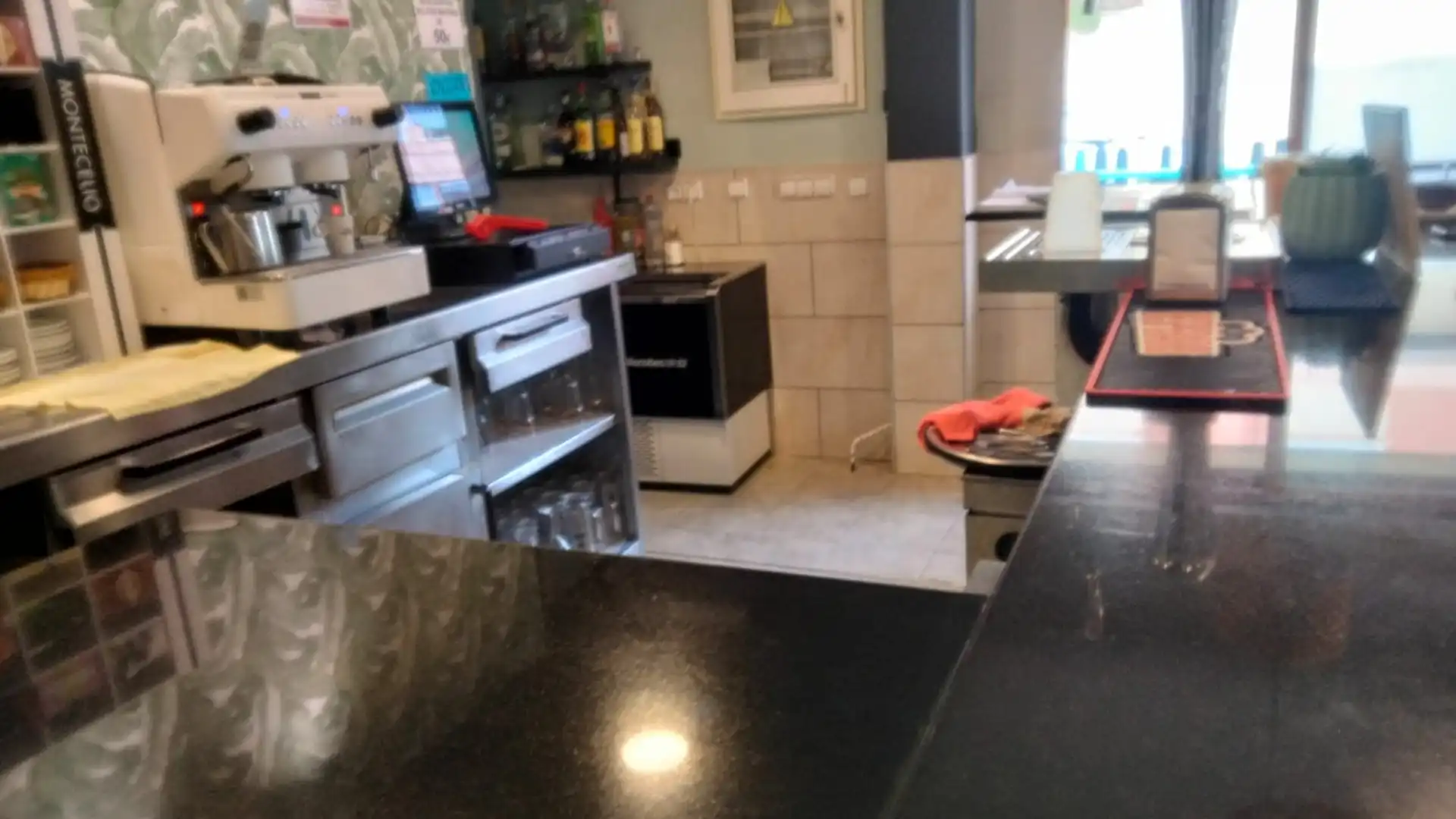 Cocina de Local en traspaso en Burjassot con Amueblado