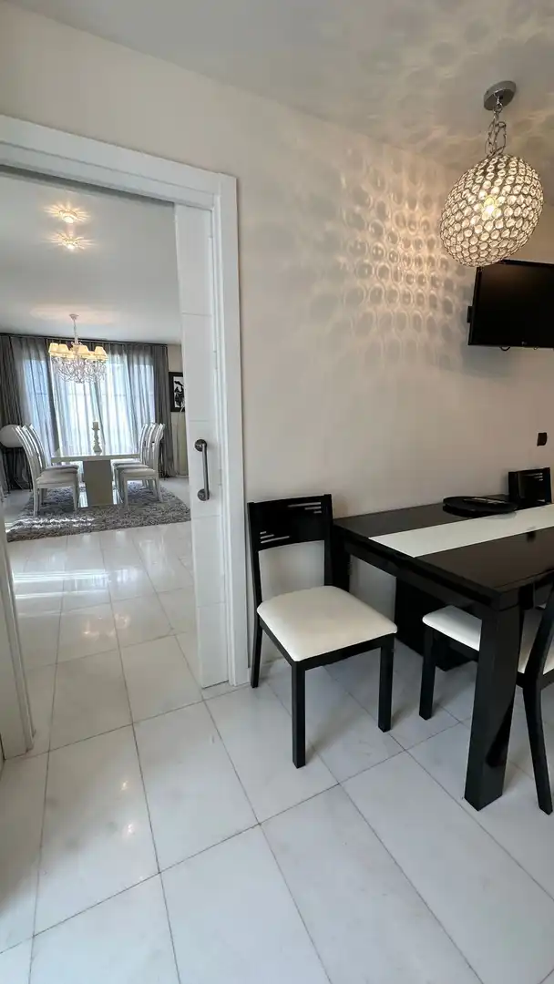 Casa amb piscina en venda a Carrer Dublin, imagen 24