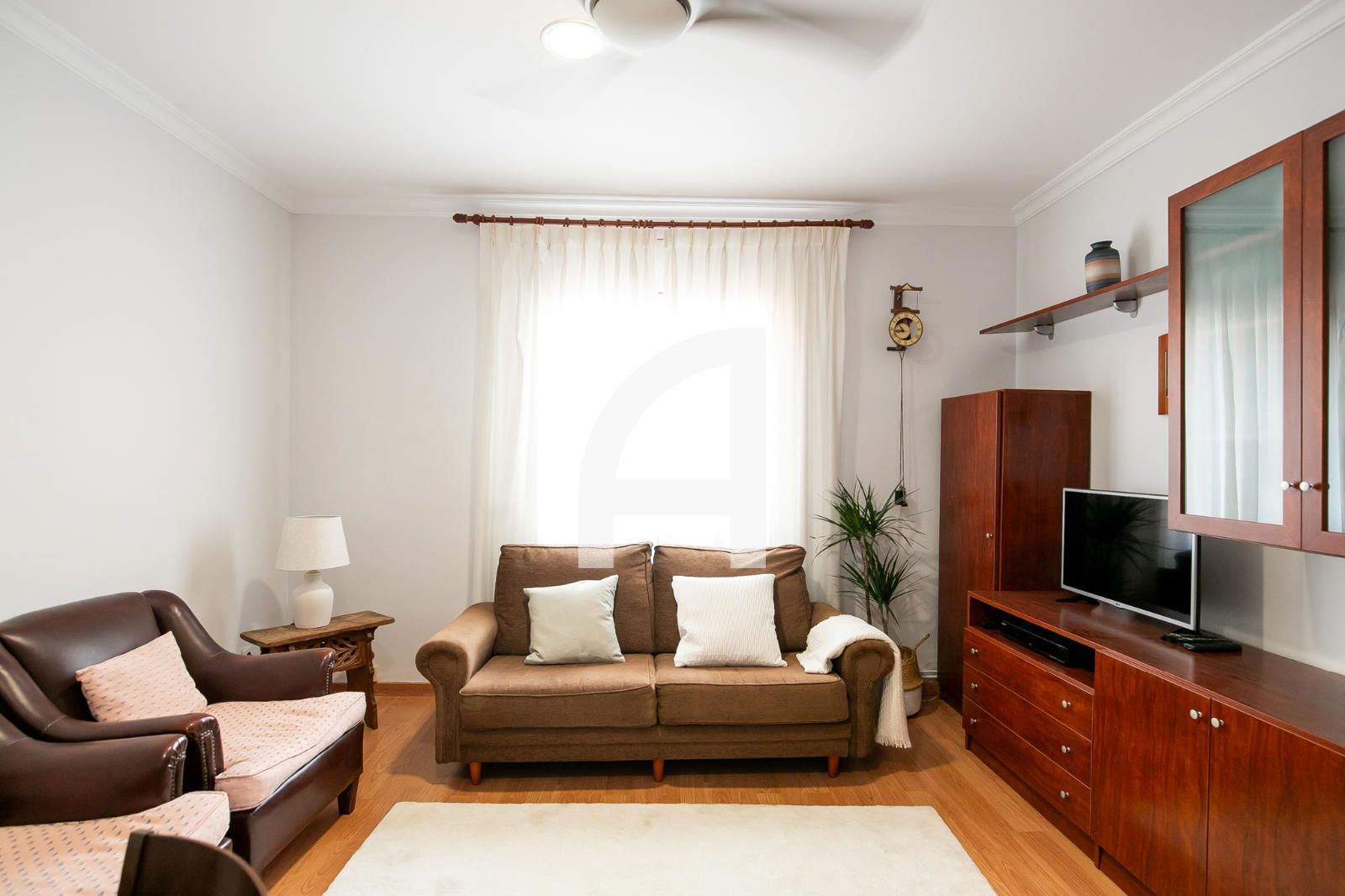 Sala de estar de Piso de alquiler en  Barcelona Capital con Parquet y Amueblado