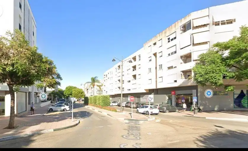 Locale commerciale in affitto a Estepona Pueblo, imagen 4