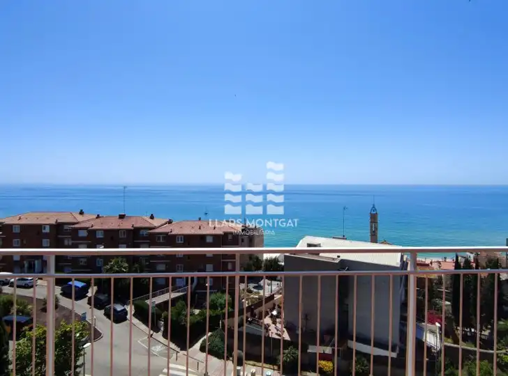 Balcony of Attic for sale in Montgat  with Heating, Parquet flooring and Terrace