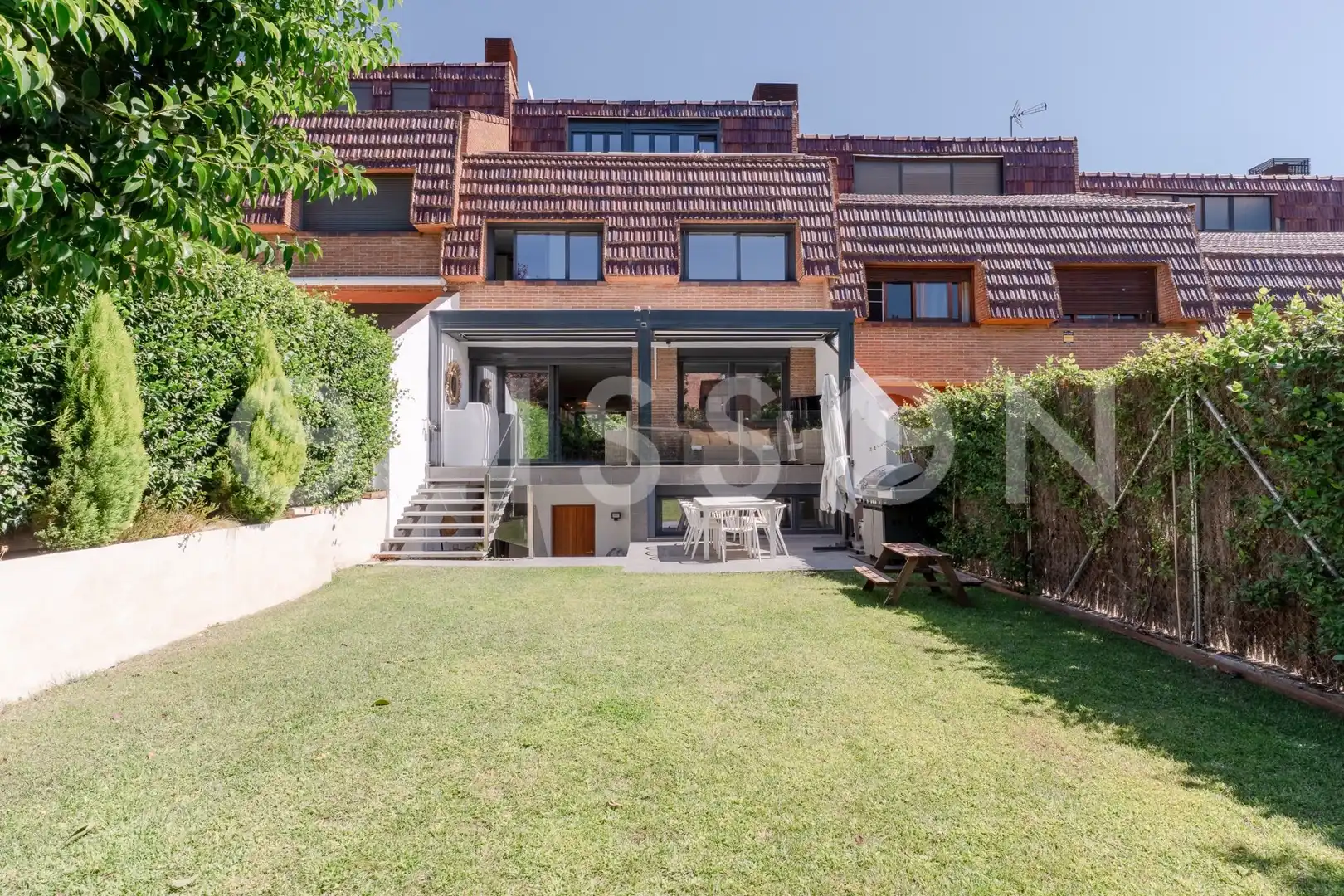 Maison mitoyenne avec piscine à vendre à El Soto de la Moraleja