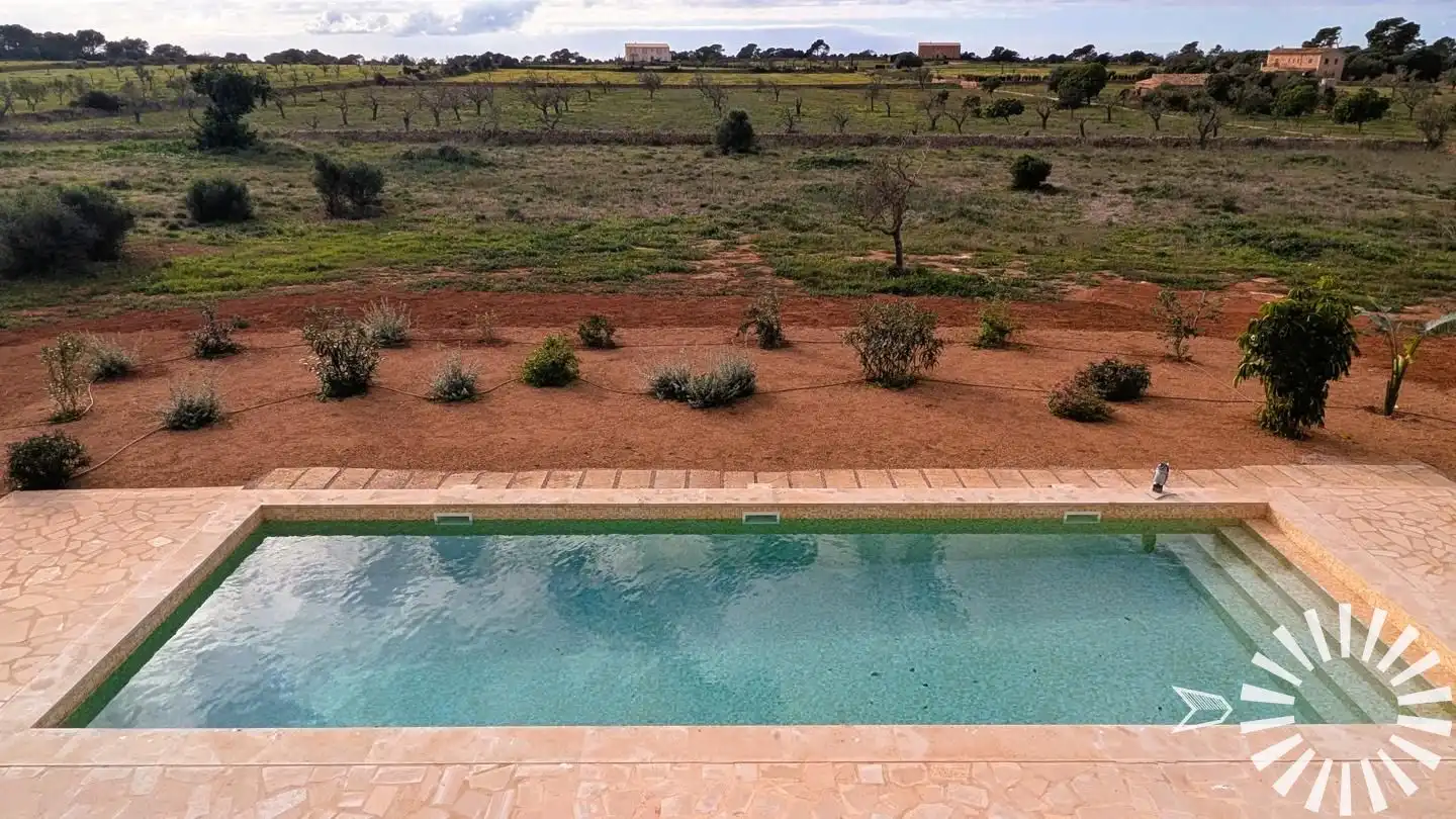 Piscina de Finca rústica en venda en Santanyí amb Aire condicionat, Calefacció i Jardí privat