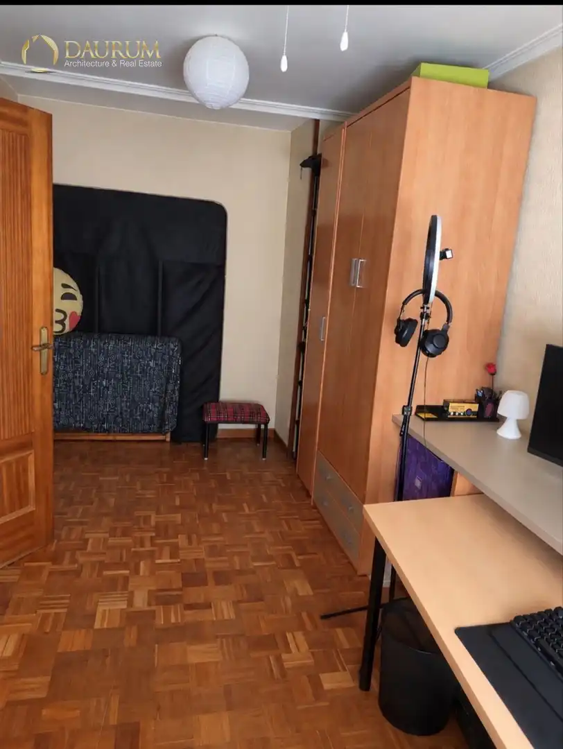Piso con ascensor en venta en Fernando Diaz de Mendoza, imagen 8