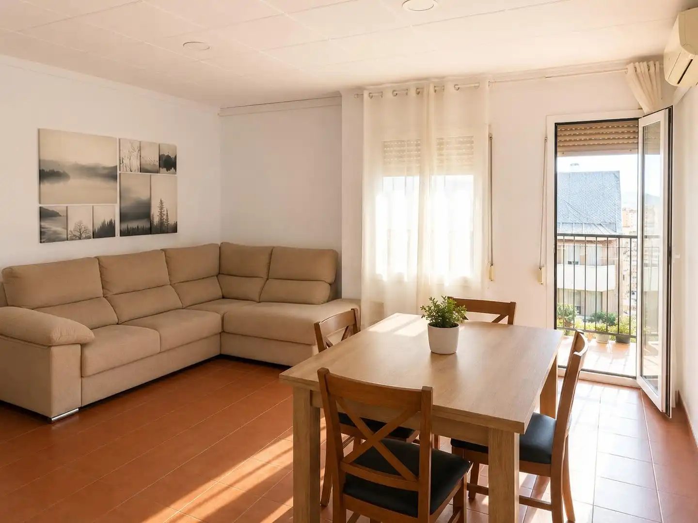 Living room of Attic for sale in Sabadell  with Air Conditioner and Balcony