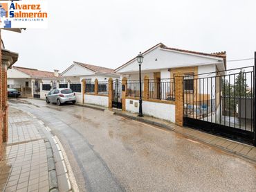 Villa avec piscine à vendre à Huétor Vega