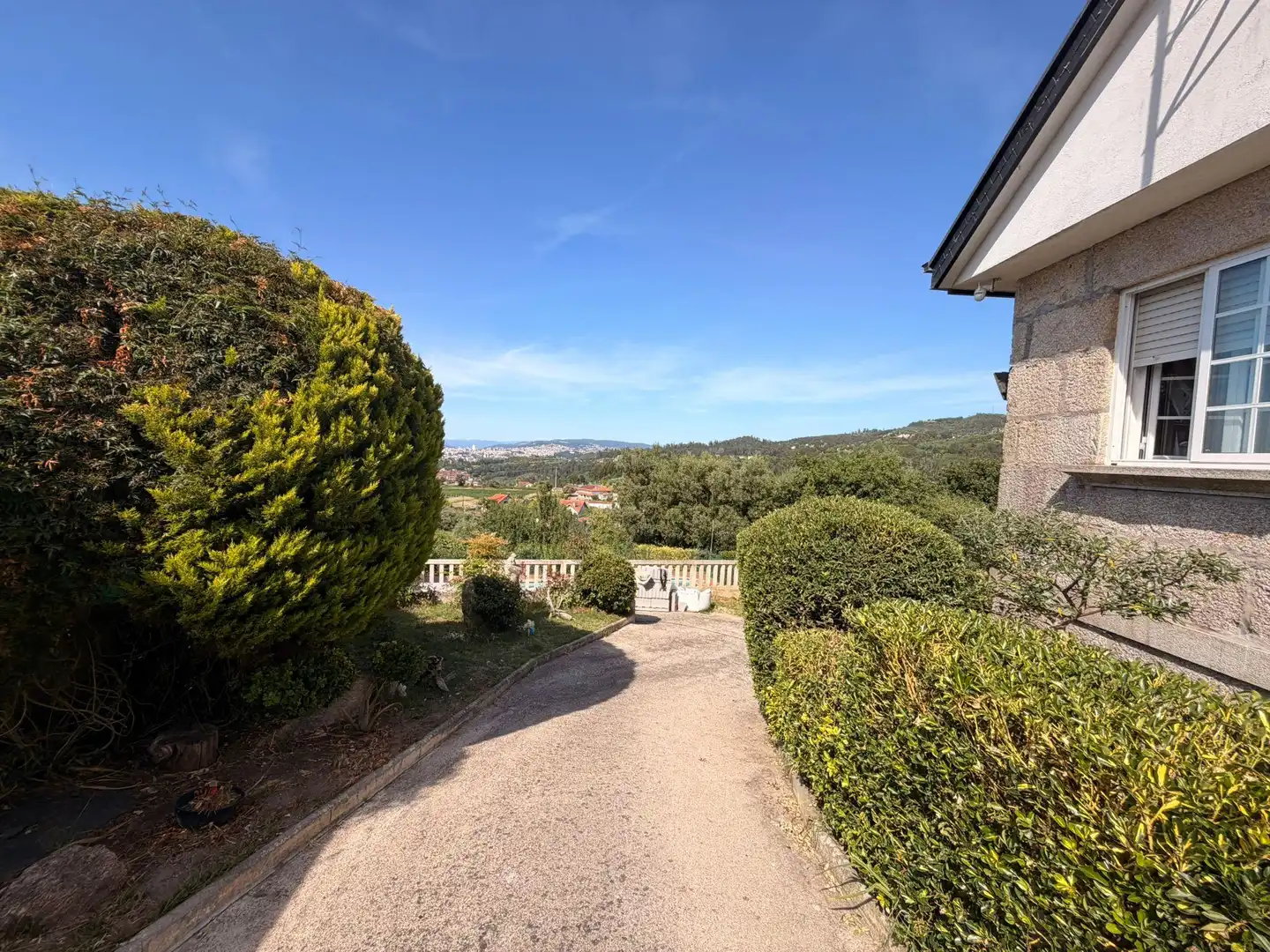 Exterior view of Houses for sale in Vigo 
