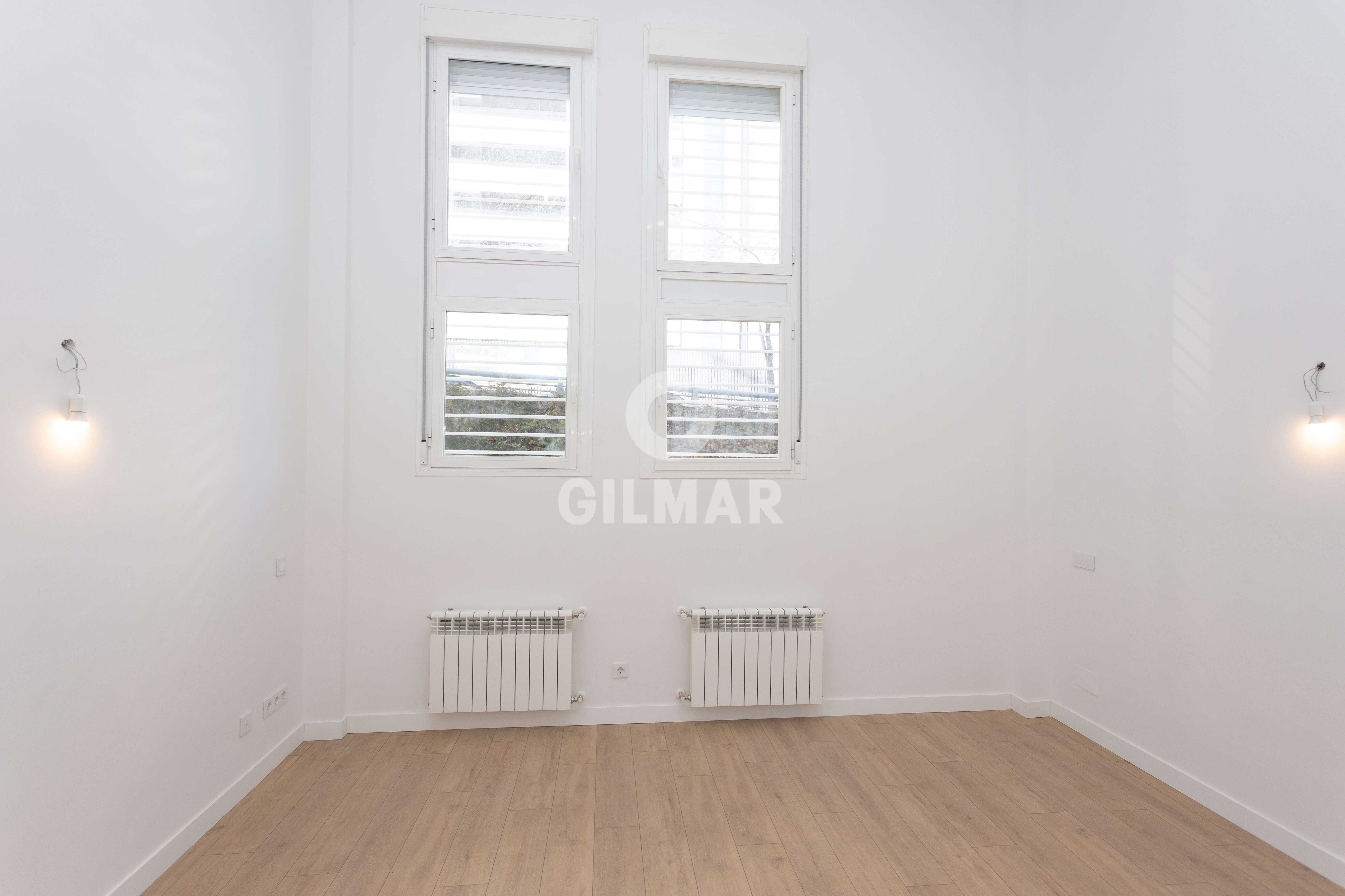 Dormitori de Dúplex en venda en  Madrid Capital amb Calefacció