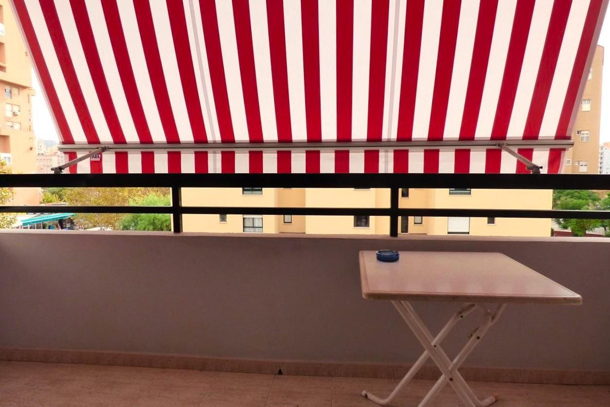 Terrassa de Pis en venda en Benidorm amb Terrassa, Piscina i Moblat