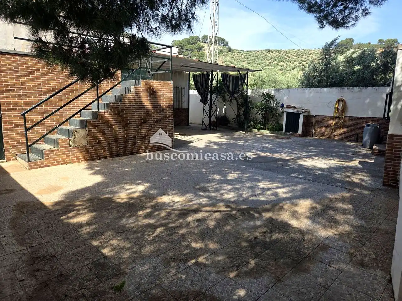 Vista exterior de Casa o xalet en venda en Pegalajar amb Aire condicionat, Terrassa i Traster