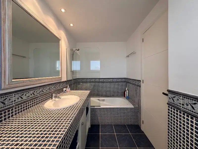 Bathroom of Houses for sale in Palafrugell  with Air Conditioner, Heating and Private garden