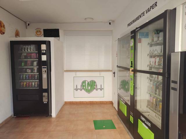 Local comercial en Alquiler en Sector V