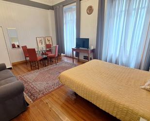 Living room of Study to rent in Bilbao   with Heating, Furnished and Washing machine