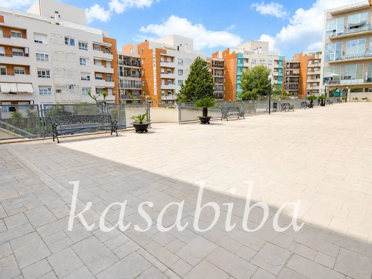 Terrasse von Wohnung zum Verkauf in Paterna mit Klimaanlage, Heizung und Terrasse