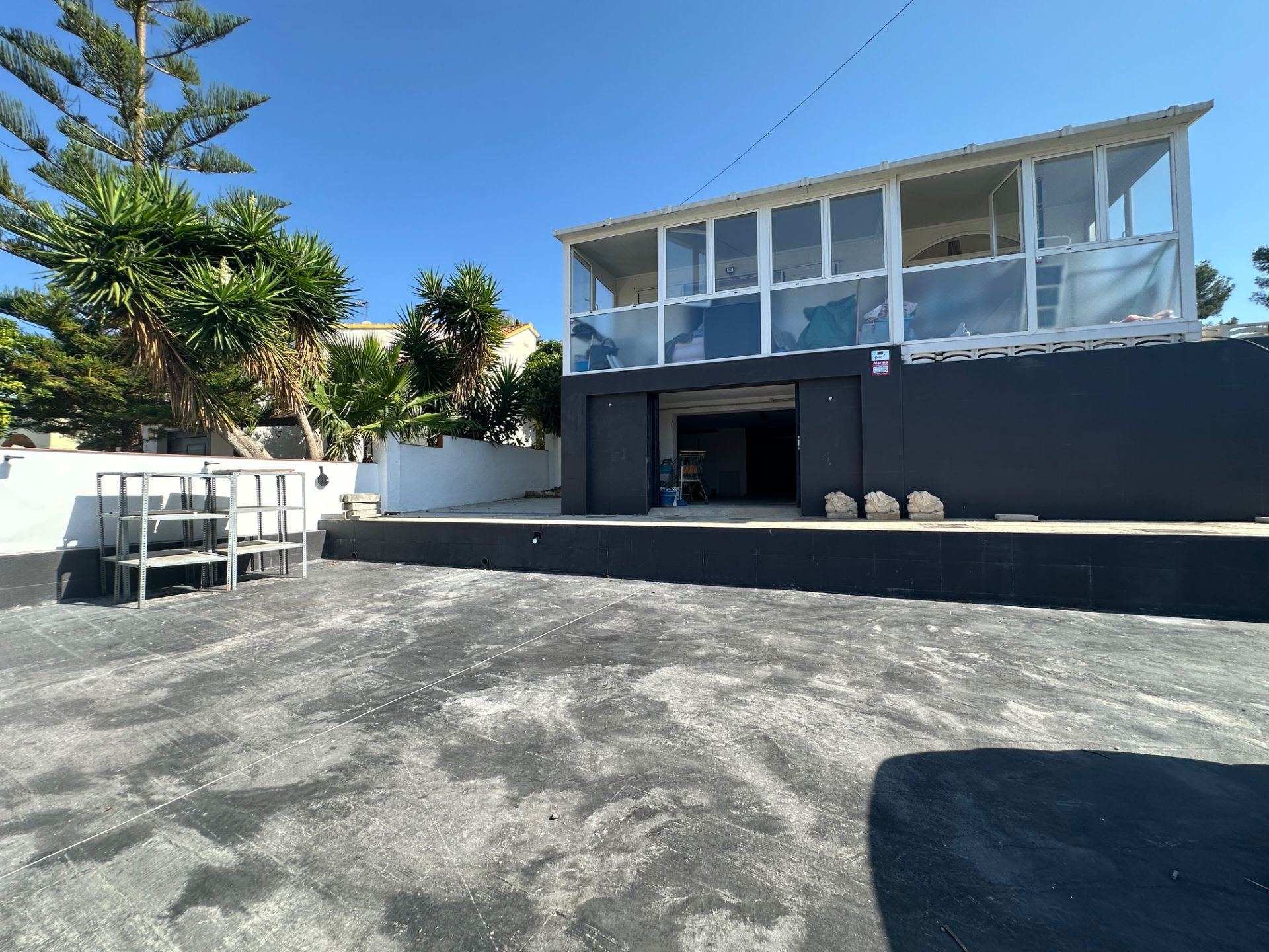 Vista exterior de Casa o xalet en venda en Torredembarra amb Aire condicionat, Calefacció i Jardí privat