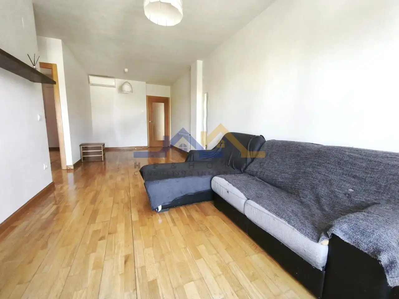 Wohnzimmer von Wohnung zum Verkauf in Ontígola mit Klimaanlage, Heizung und Privatgarten