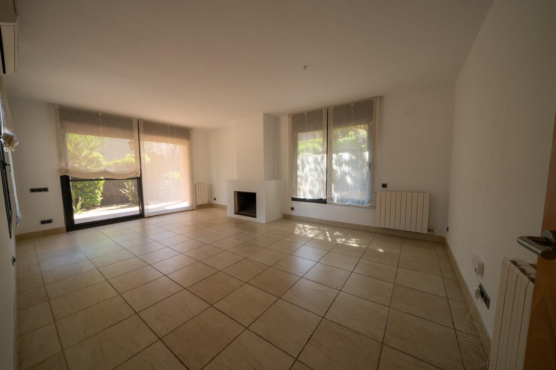 Living room of House or chalet for sale in La Roca del Vallès  with Private garden, Terrace and Balcony
