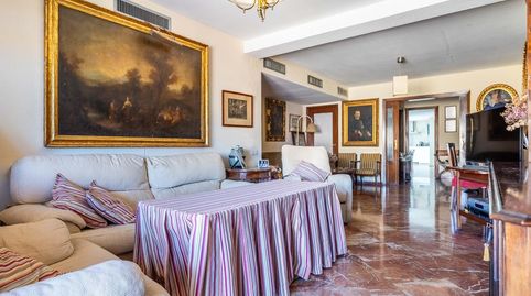 Foto 5 de Piso en venta en Avenida Reina Mercedes, 29, Sector Sur - La Palmera - Reina Mercedes, Sevilla Capital