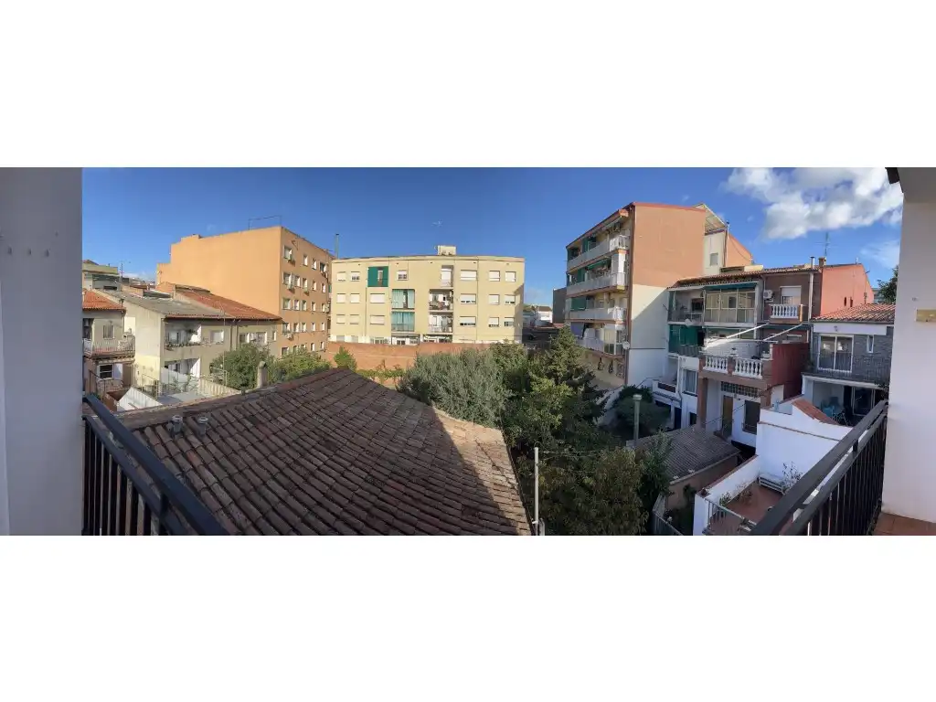 Edificio en venta en Col.legis Nous