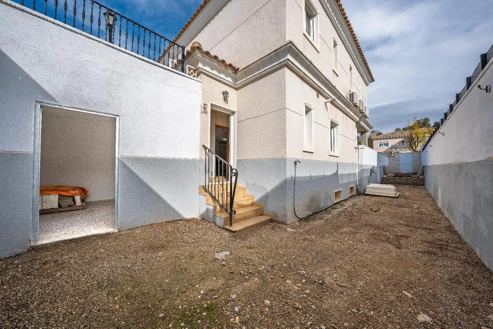 Exterior view of Houses for sale in Aspe