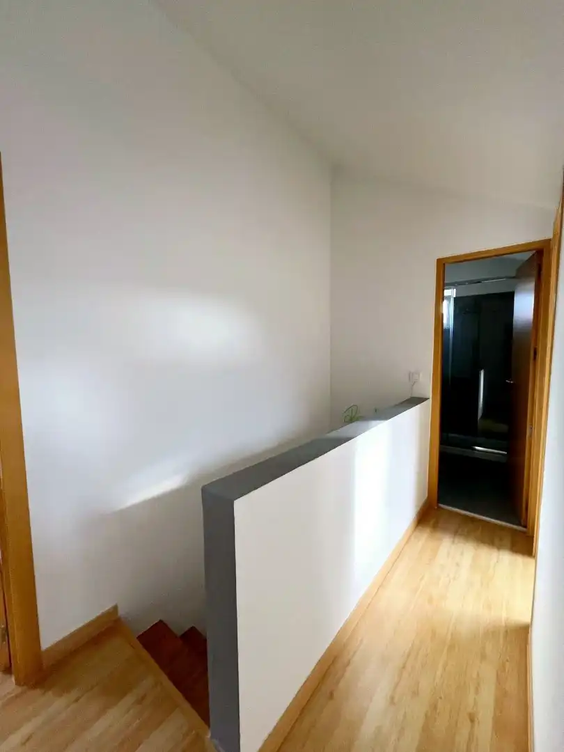 Duplexes for sale in Miraflores de la Sierra, Madrid