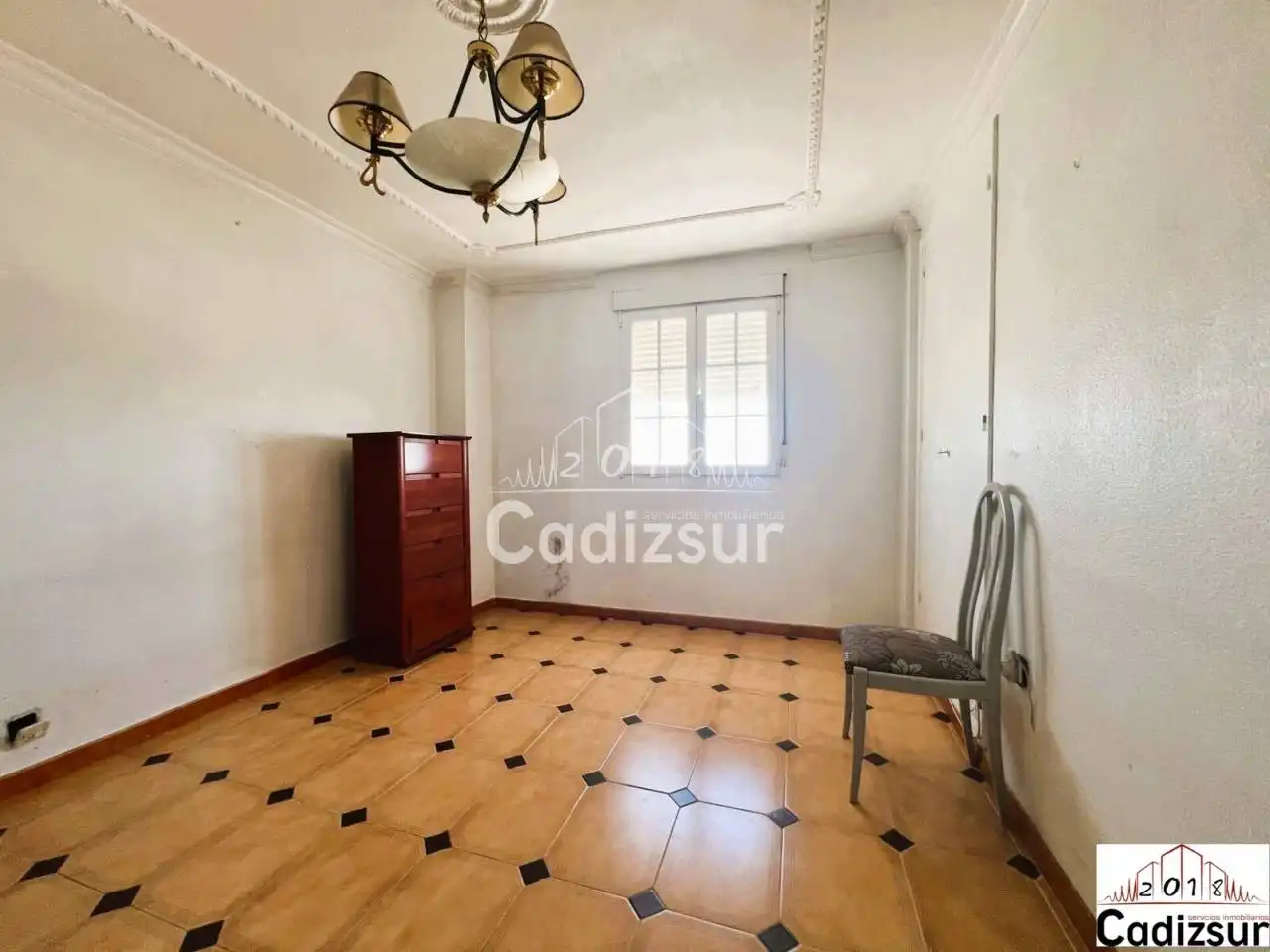 Habitación de Piso en venta en Cádiz con Terraza