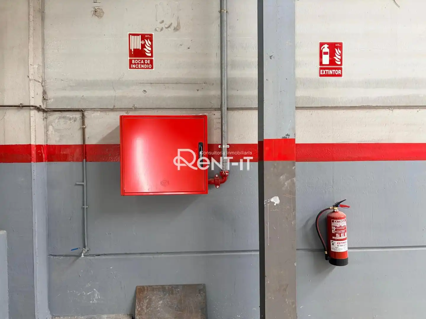 Parking of Industrial buildings for rent in Sabadell