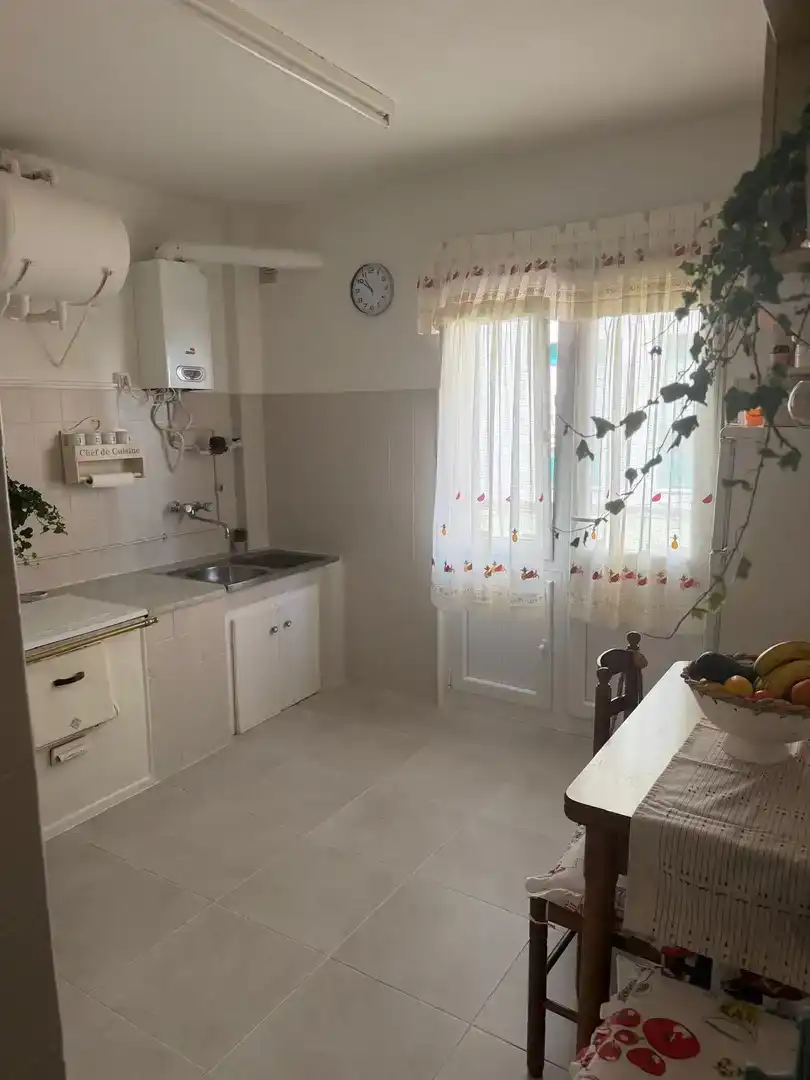Küche von Wohnung zum Verkauf in Gijón 