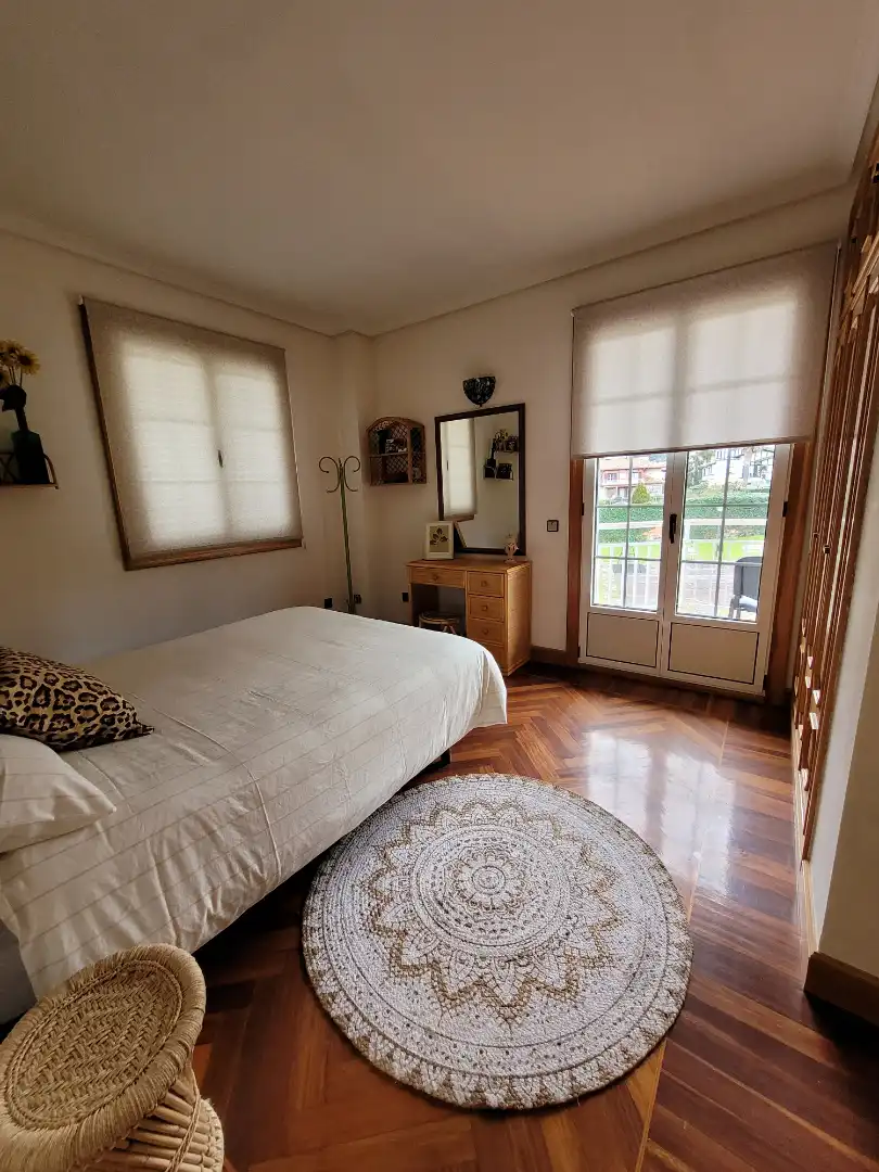 Schlafzimmer von Haus oder Chalet zur Miete in Castro-Urdiales mit Heizung, Privatgarten und Terrasse