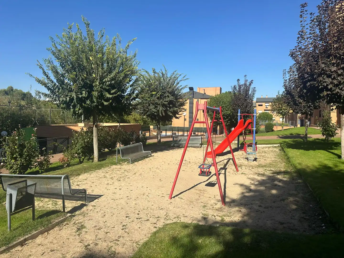 Parking de Piso de alquiler en Arganda del Rey con Calefacción, Terraza y Trastero