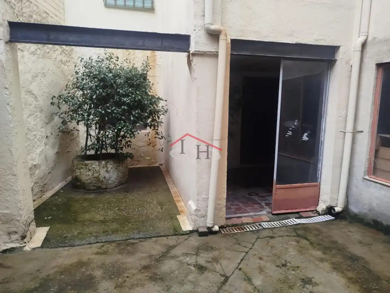 Casa o xalet en venda en León Capital  amb Calefacció, Jardí privat i Traster