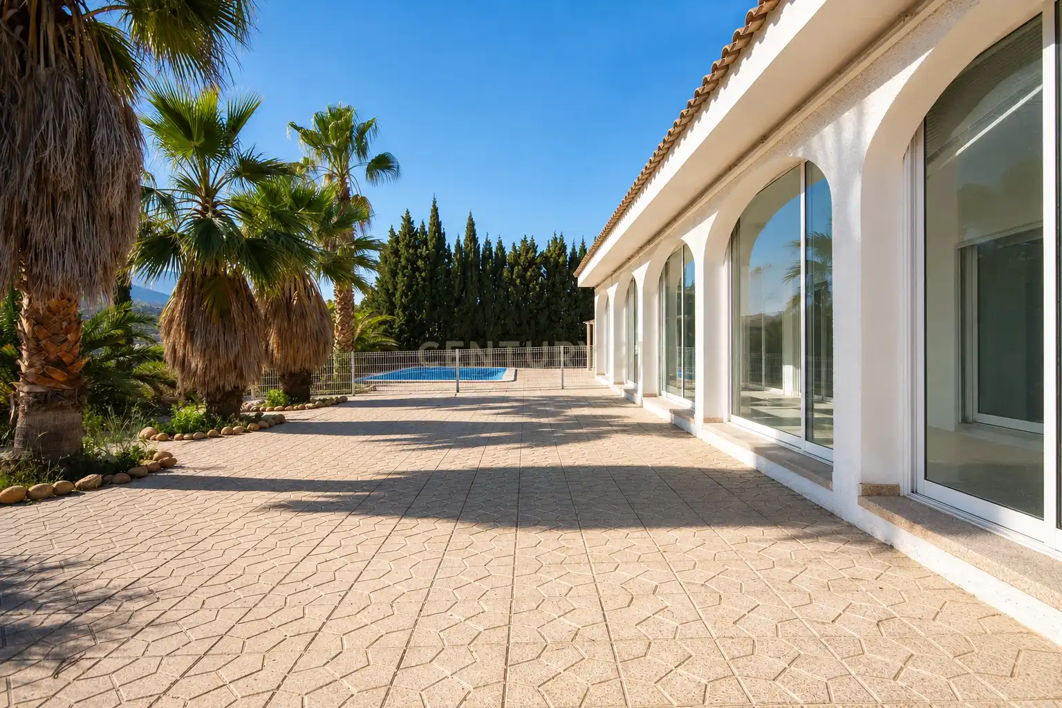 Terraza de Casa o chalet en venta en Alicante / Alacant con Jardín privado, Trastero y Piscina