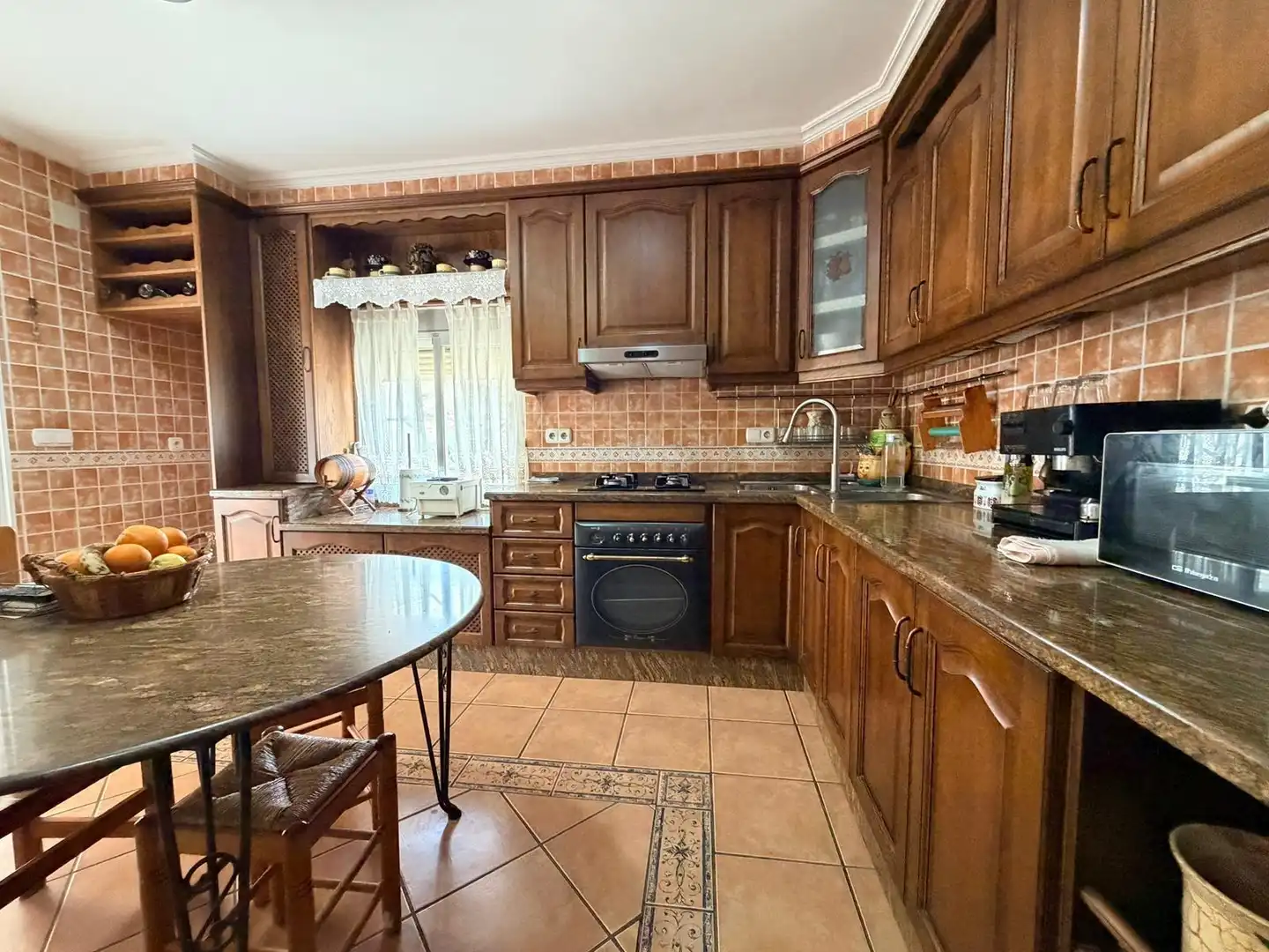Kitchen of Houses for sale in Elche / Elx  with Air Conditioner, Heating and Private garden
