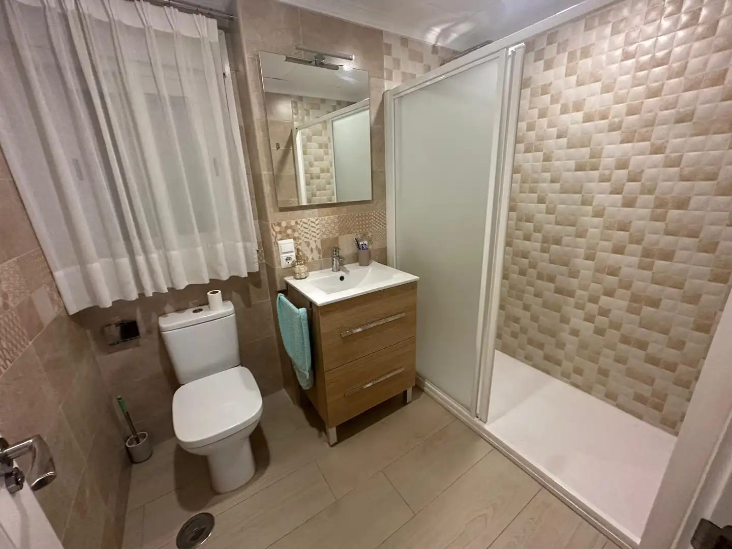 Baño de Piso en venta en Antequera con Aire acondicionado, Calefacción y Terraza