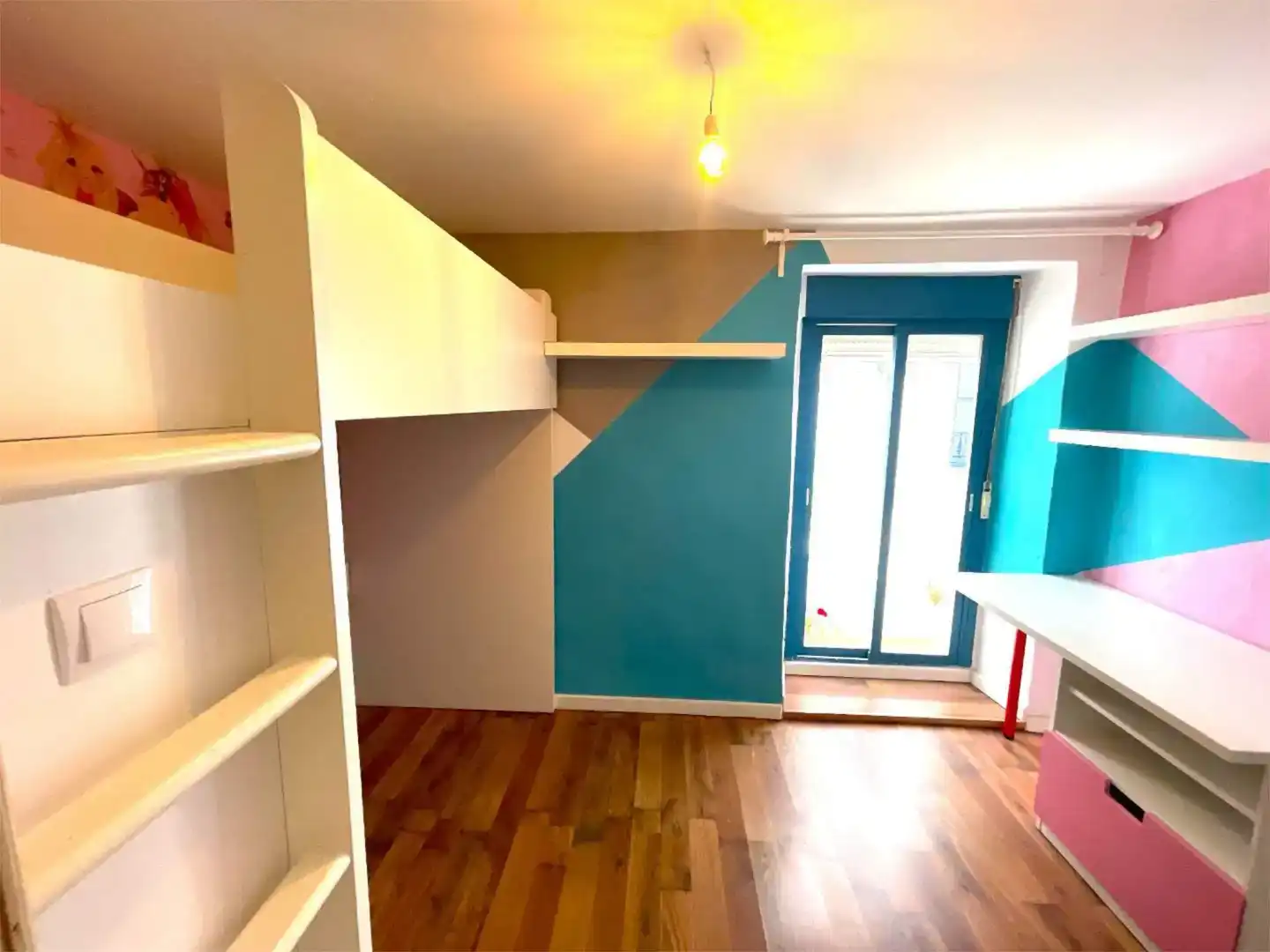 Dormitori de Casa adosada de lloguer en Cómpeta amb Jardí privat, Parquet i Traster