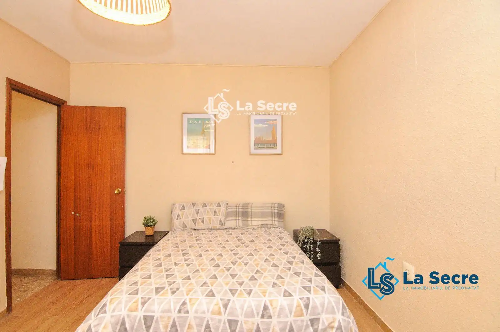Habitación de Casa o chalet en venta en Martorell con Terraza y Piscina