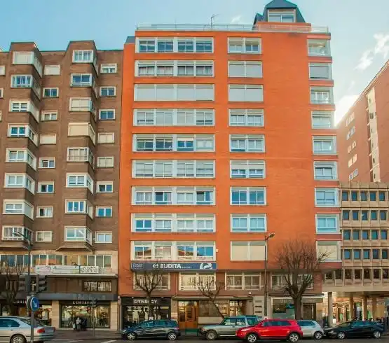 Oficina amb ascensor en venda a Avenida del Cid Campeador, imagen 2