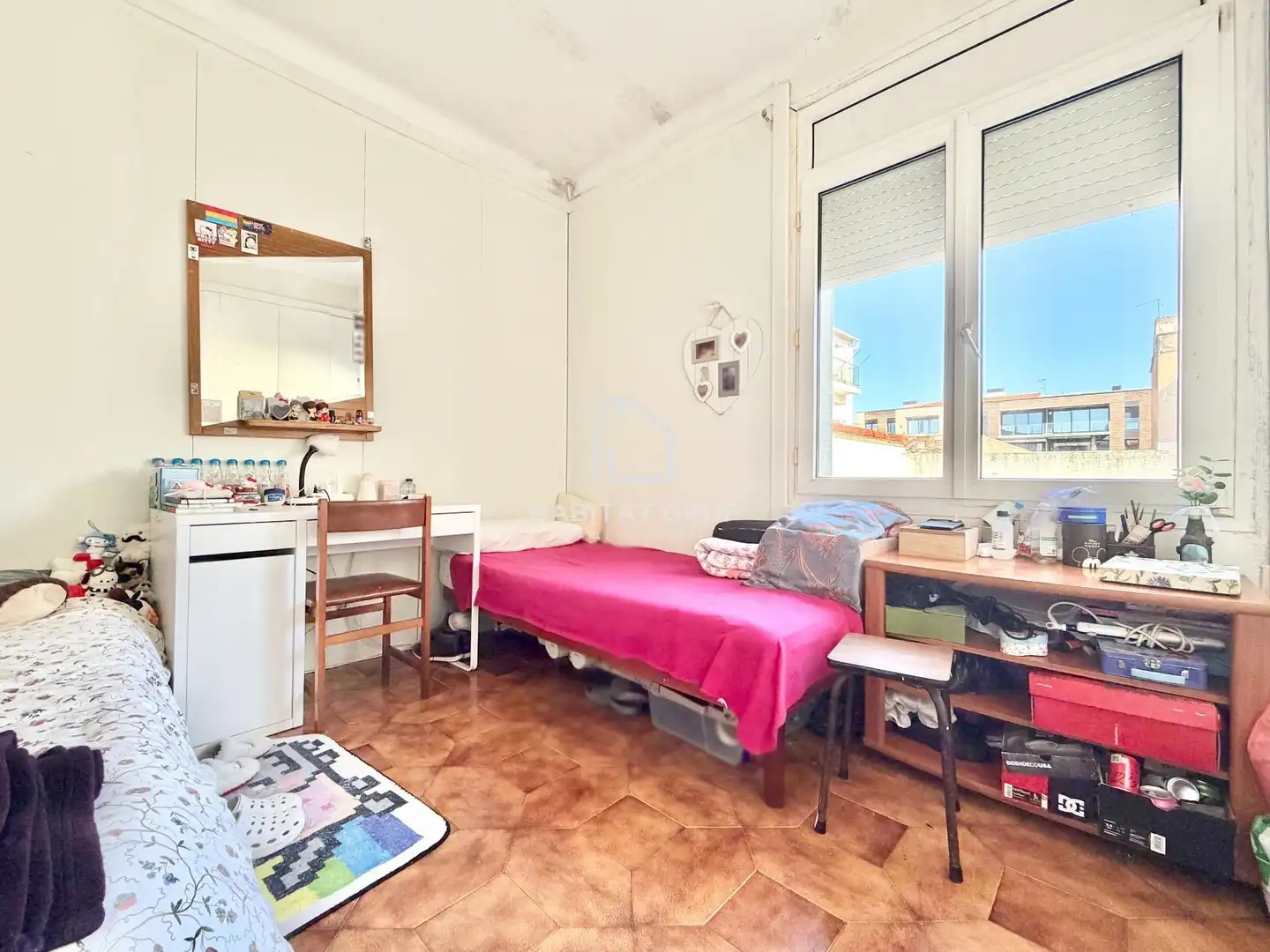 Habitación de Casa adosada en venta en Girona con Terraza y Trastero