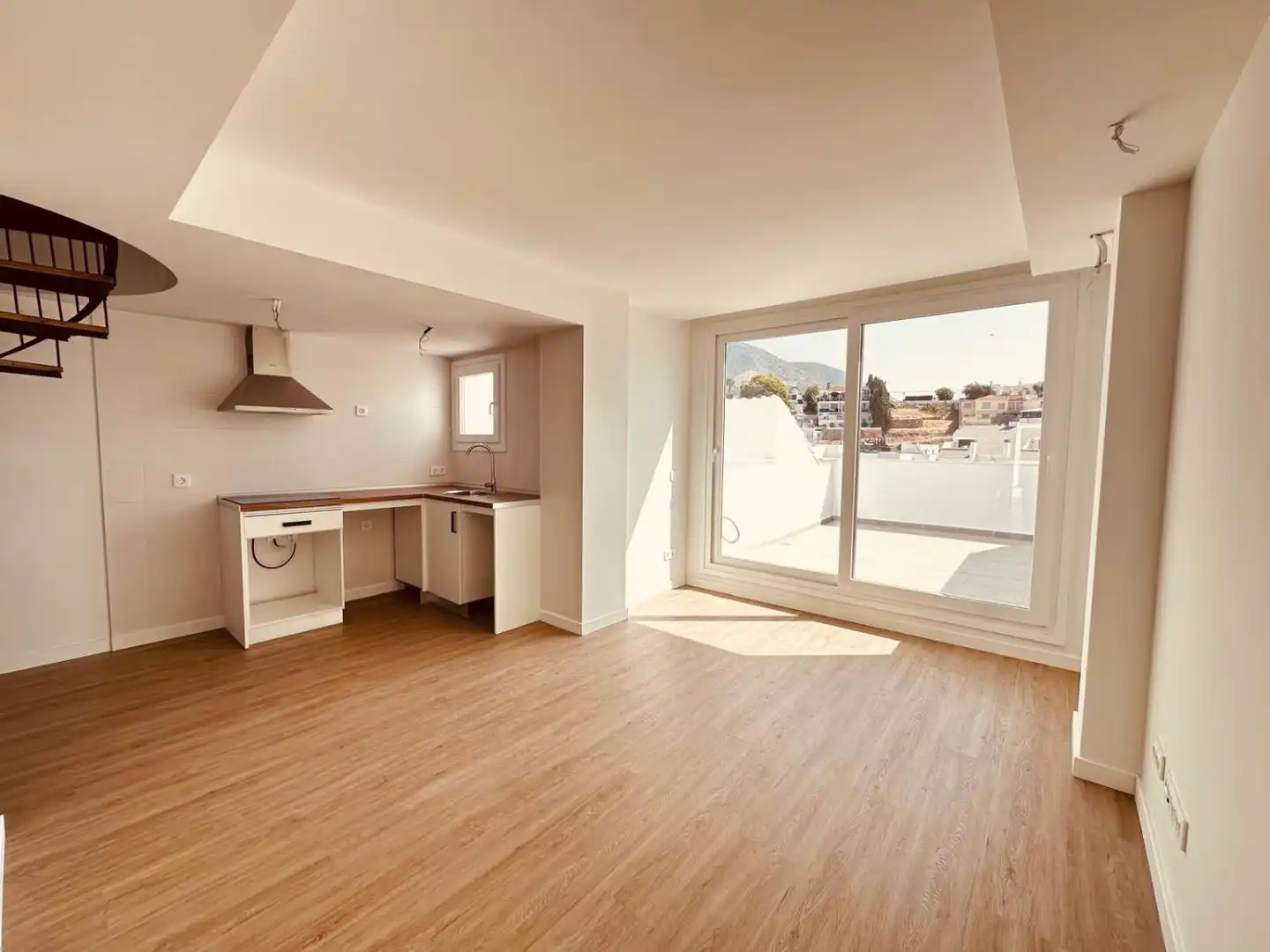 Bedroom of Attic for sale in Fuengirola  with Heating, Terrace and Storage room
