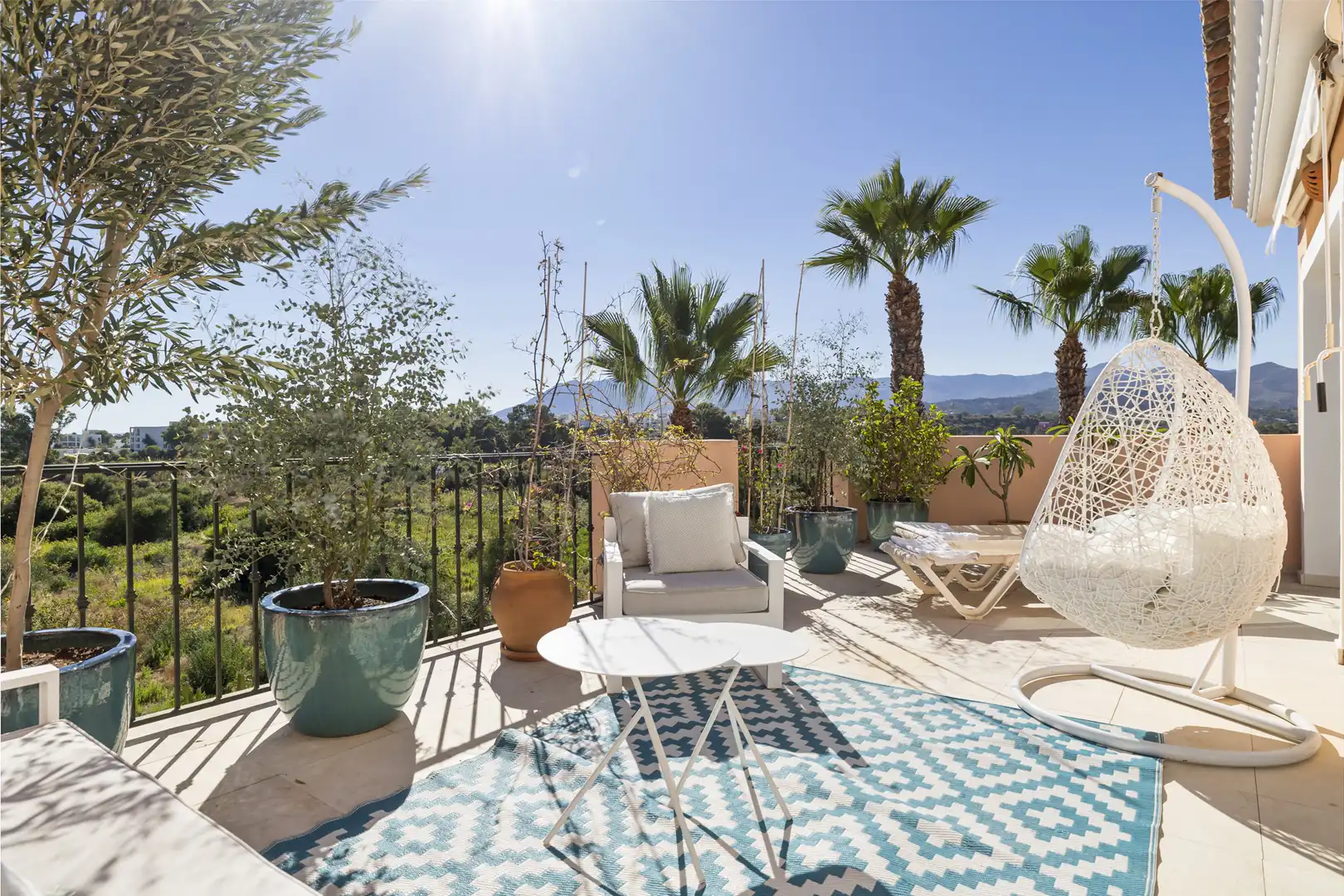 Terrassa de Àtic en venda en Estepona amb Aire condicionat, Terrassa i Piscina