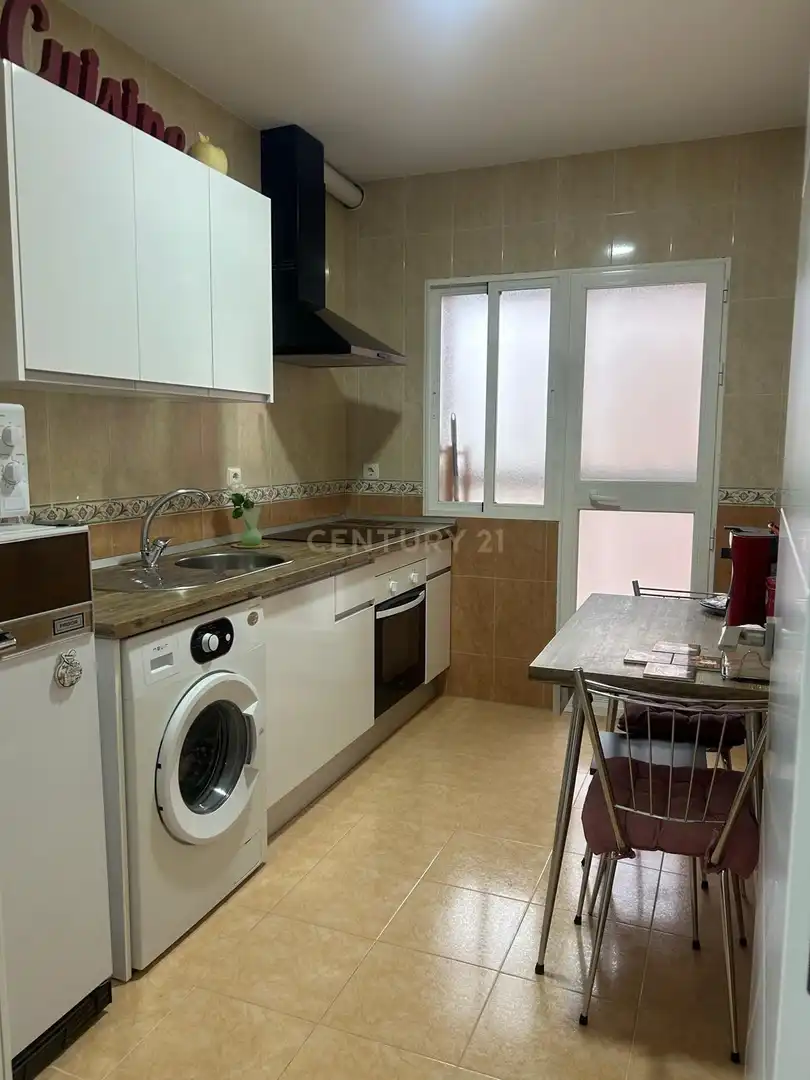 Apartments for rent in Calle el Calar, 18008 Granada, Spain, 3, Crta. De la Sierra