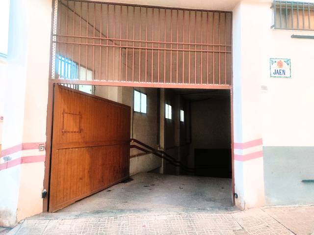 Garaje en Alquiler en Calle Jaén, 6 en Berja