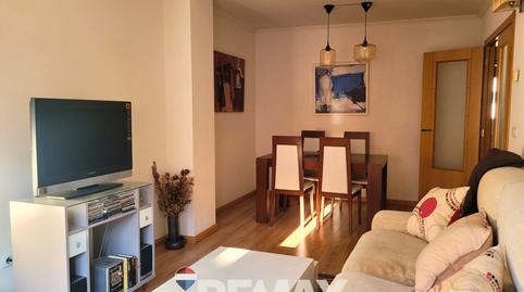 Foto 3 de Piso en venta en Calle Alfredo Martin, 3, Santovenia de Pisuerga, Valladolid