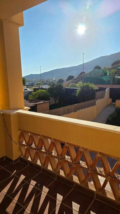 Vista exterior de Pis en venda en Alhaurín de la Torre amb Aire condicionat, Jardí privat i Terrassa