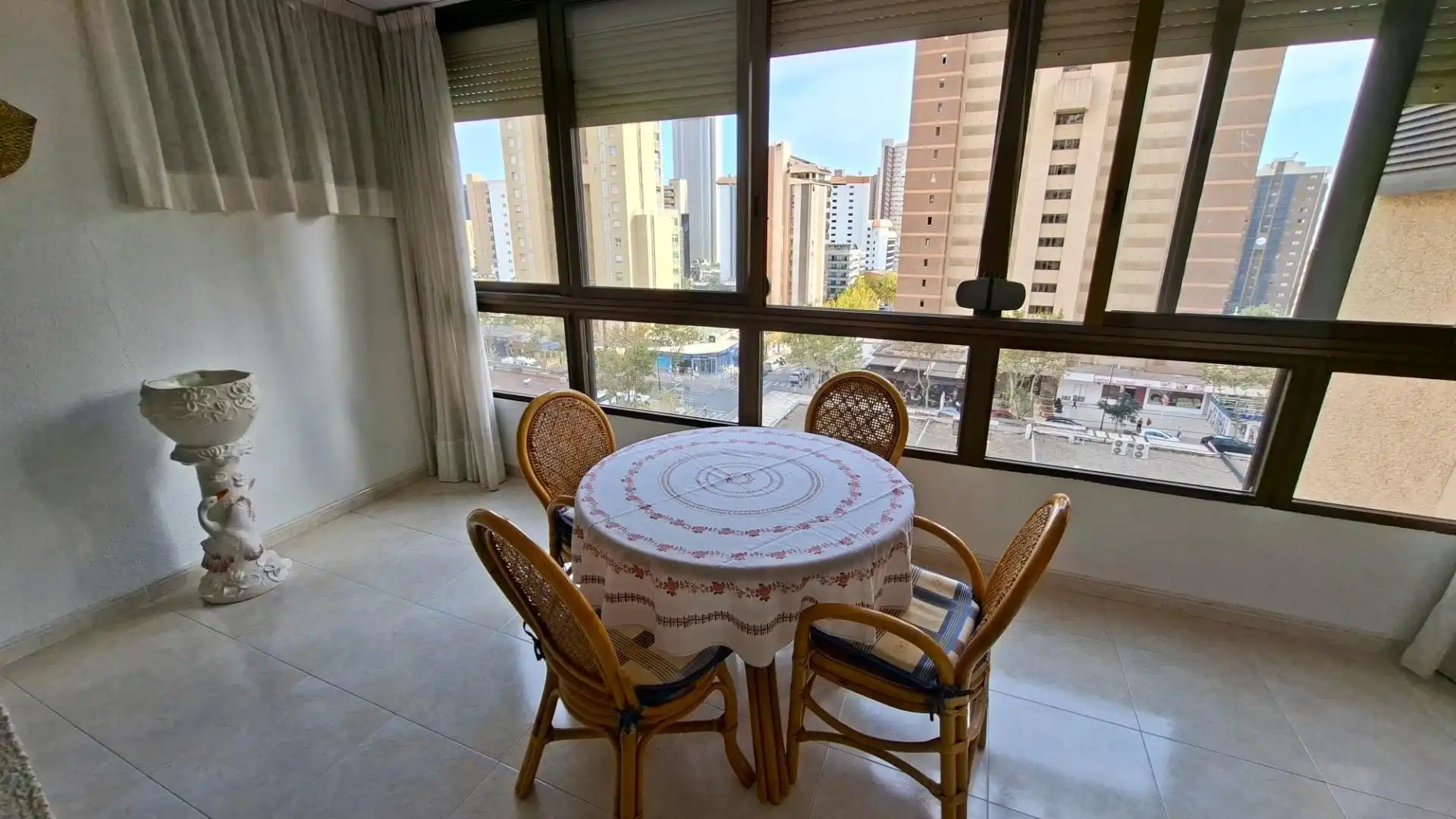Apartamento de alquiler en Benidorm, Alicante