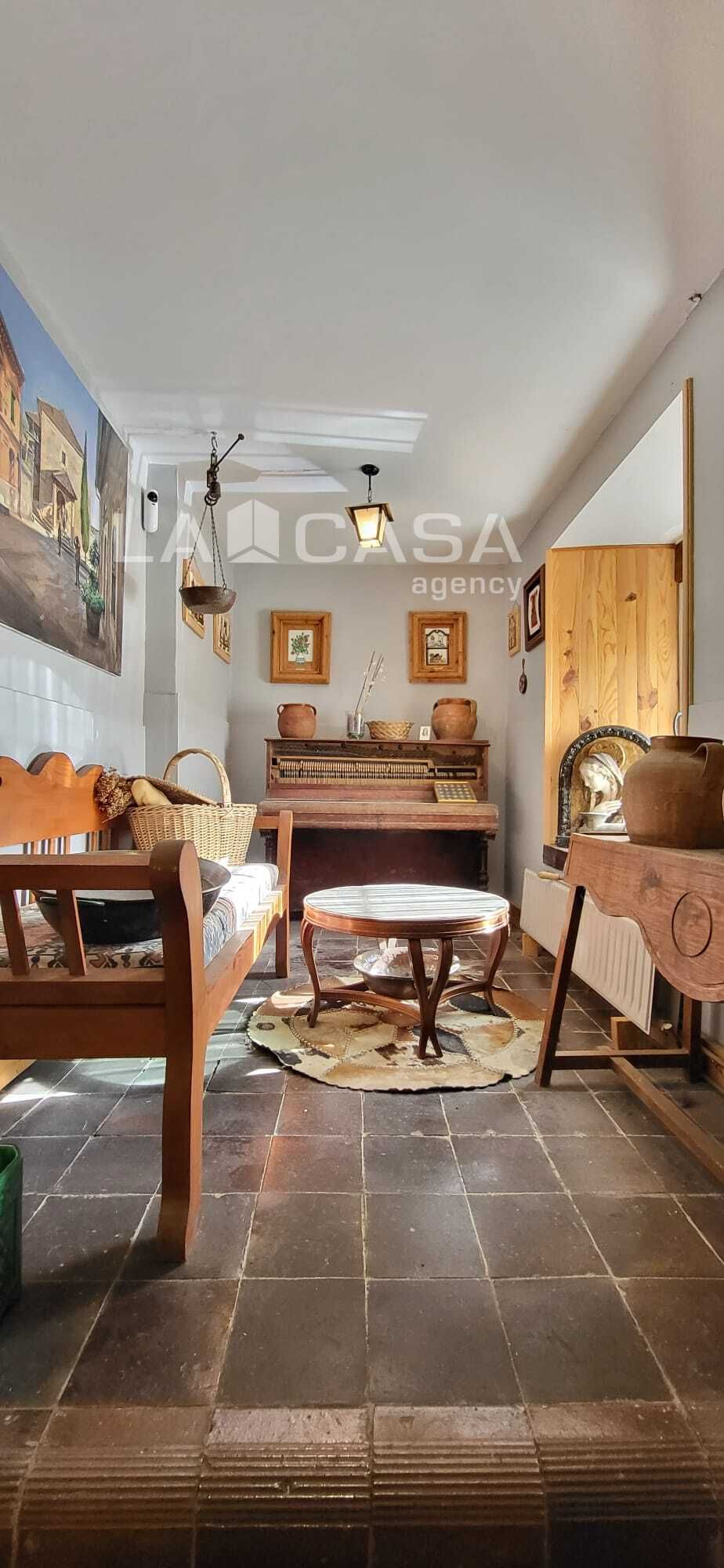 Sala d'estar de Casa o xalet en venda en San Miguel del Pino amb Calefacció, Terrassa i Traster