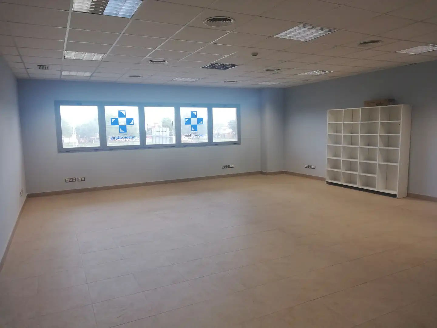 Büro mit Aufzug zur Miete in Avenida República Argentina, imagen 11