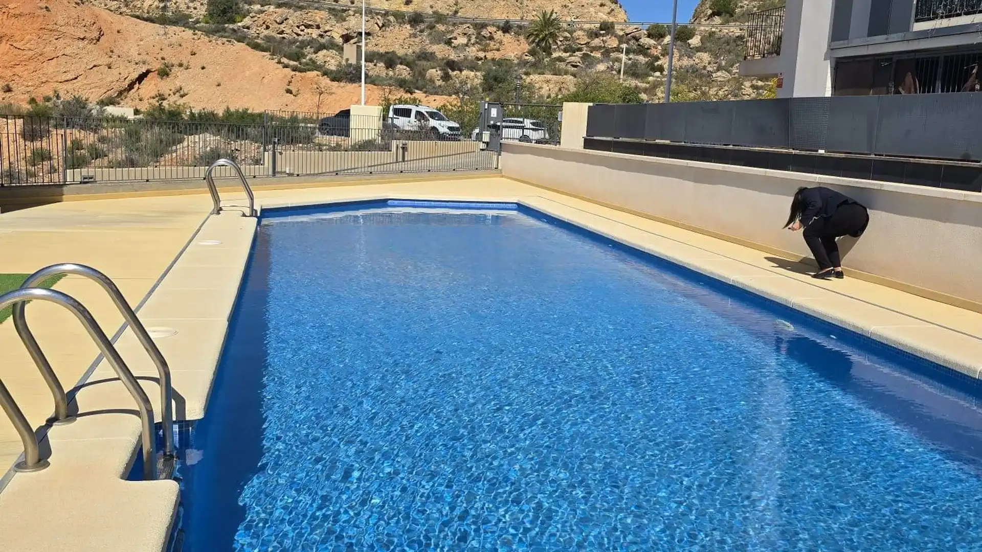 Swimming pool of Flat for sale in Crevillent  with Air Conditioner, Terrace and Community pool
